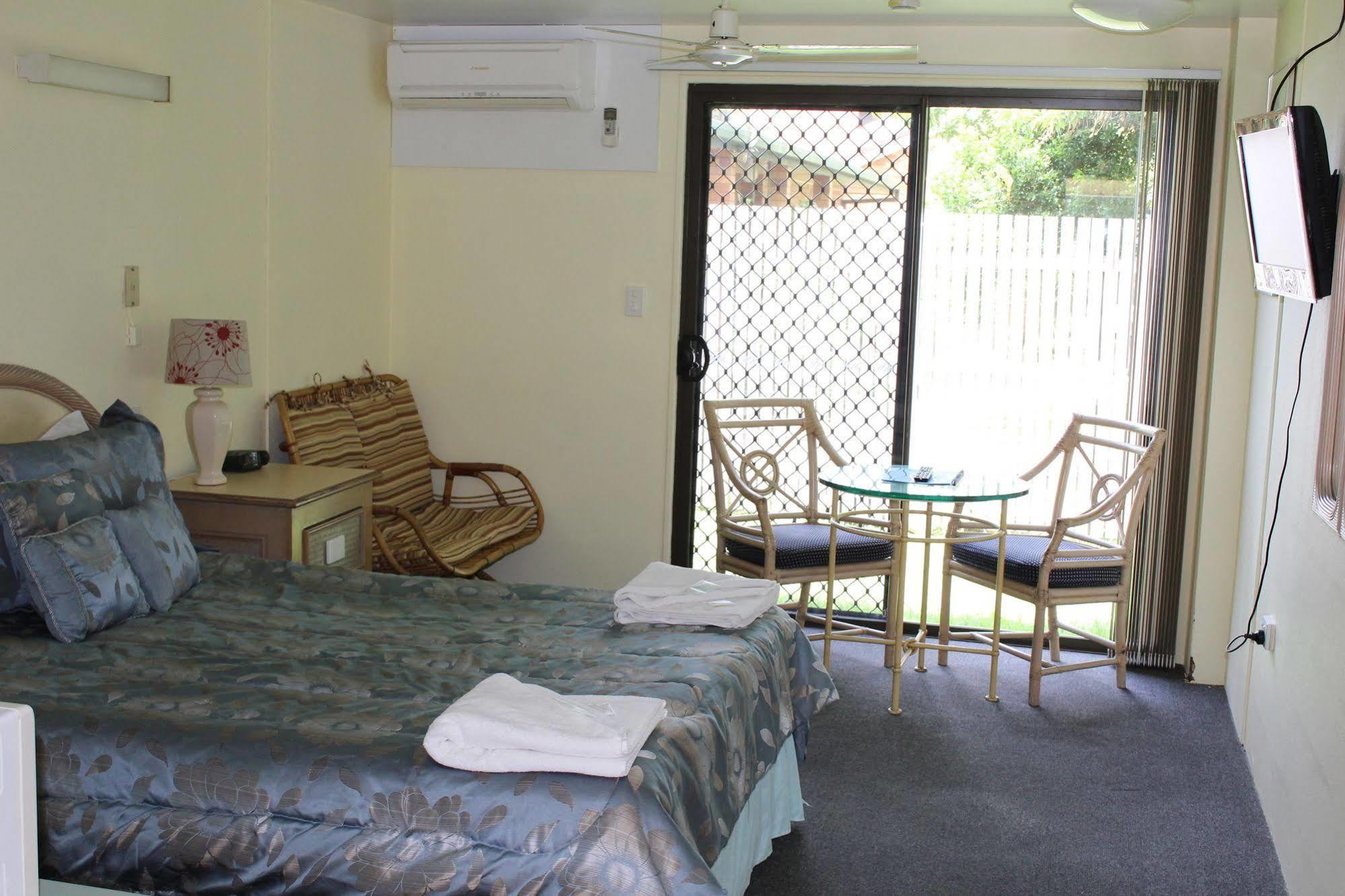 Sun Plaza Motel - Макай Екстериор снимка